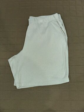 Lands' End Women's Soft Green Elastic-Waist Shorts
